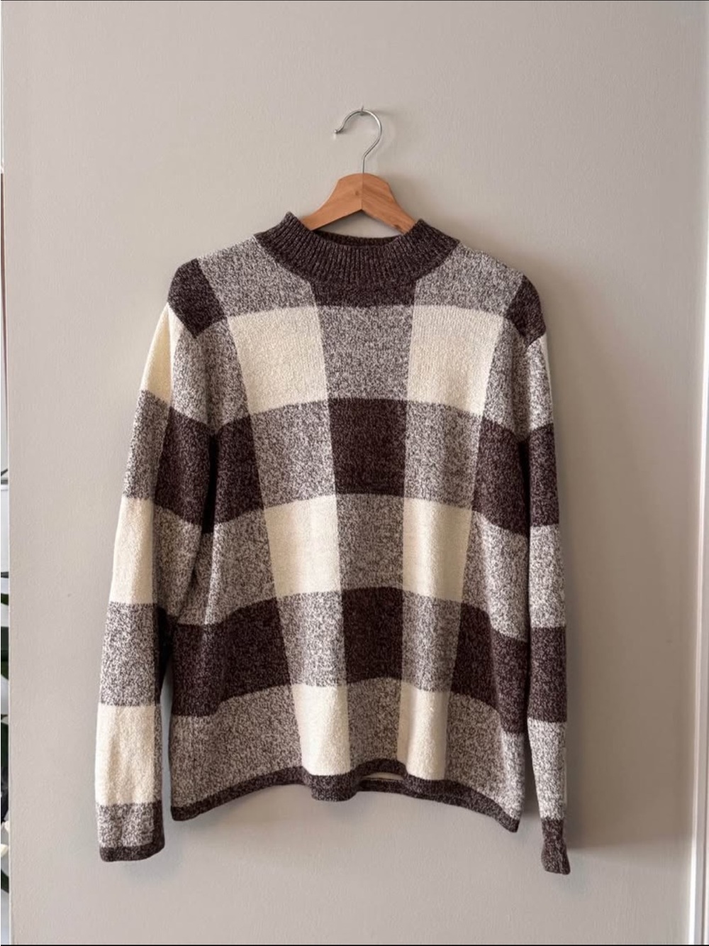 Alia Brown & Cream Check Crewneck Sweater